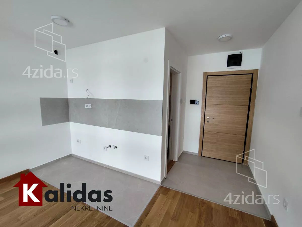 Garsonjera | 4zida