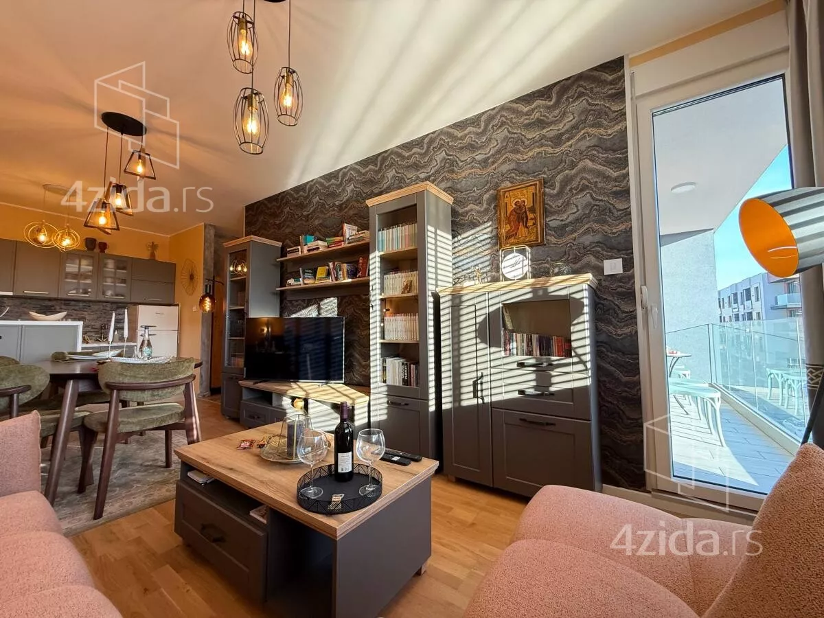 Dvoiposoban stan | 4zida