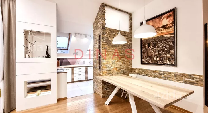 Petosoban stan | 4zida