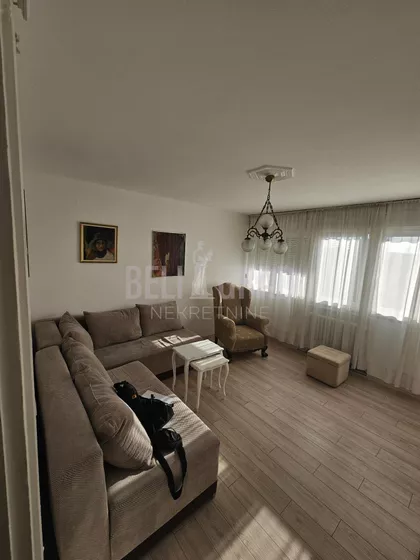 Albanske spomenice | 4zida.rs