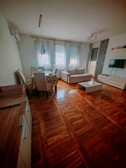 Vitezova Karađorđeve Zvezde | 4zida.rs