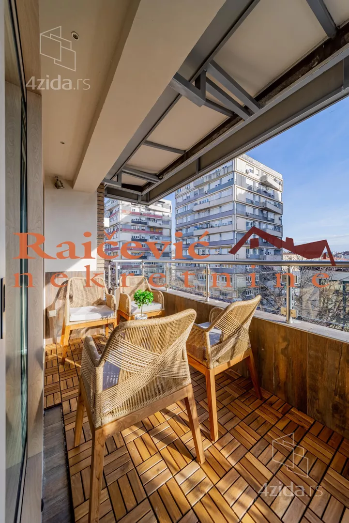 Troiposoban stan | 4zida