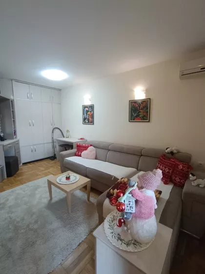 Gradske lokacije | 4zida.rs