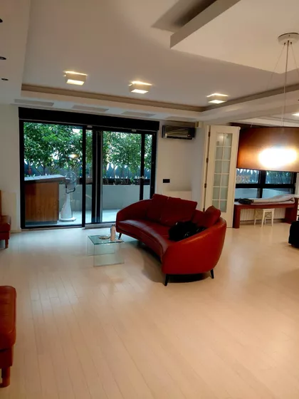 Rade Končara | 4zida.rs