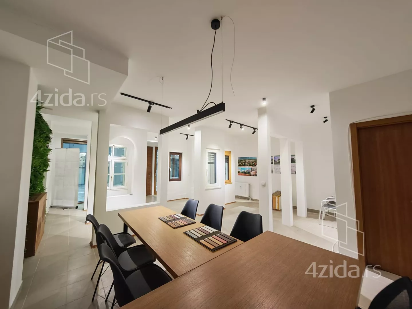 Lokal | 4zida
