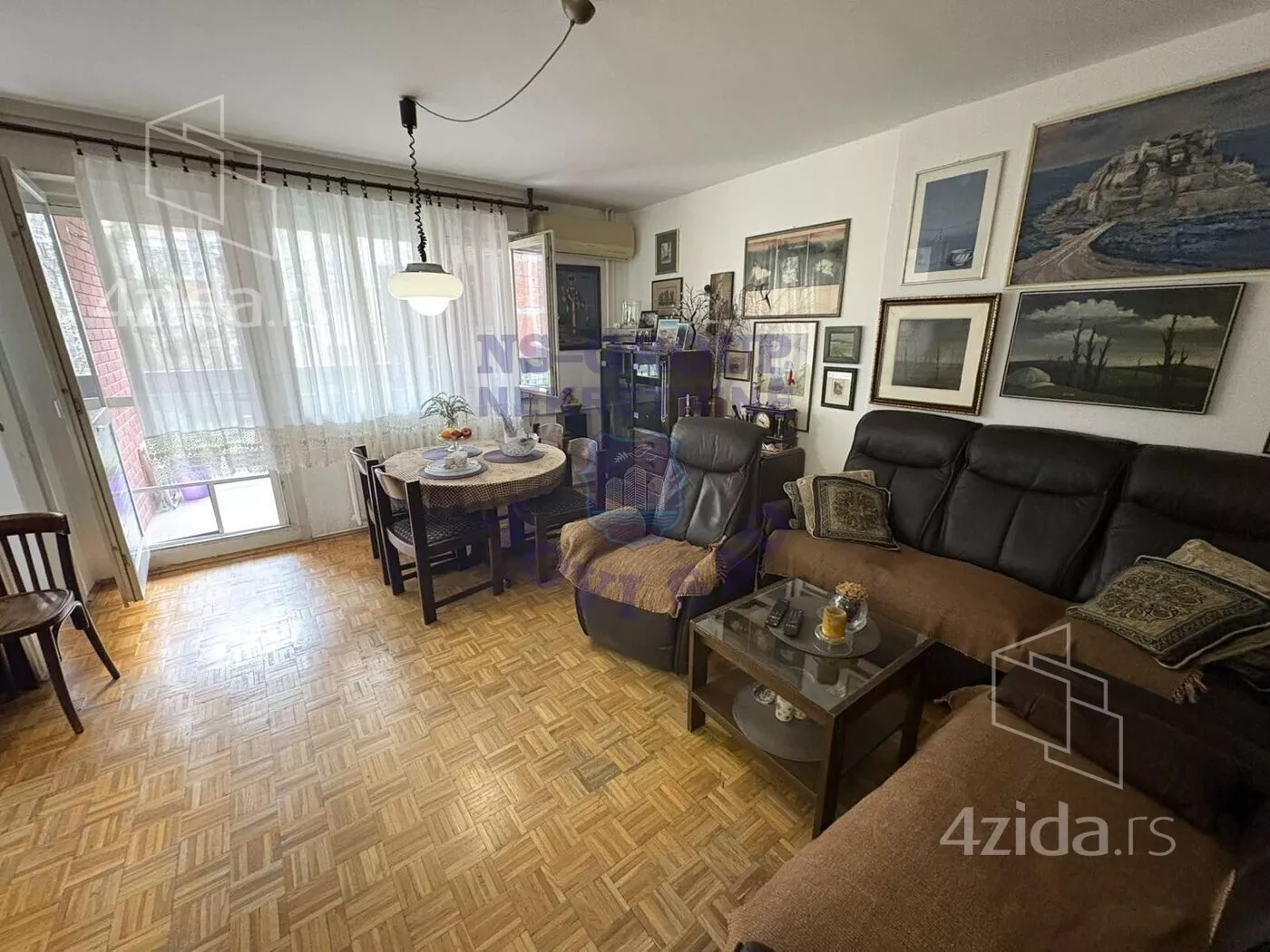 Dvoiposoban stan | 4zida