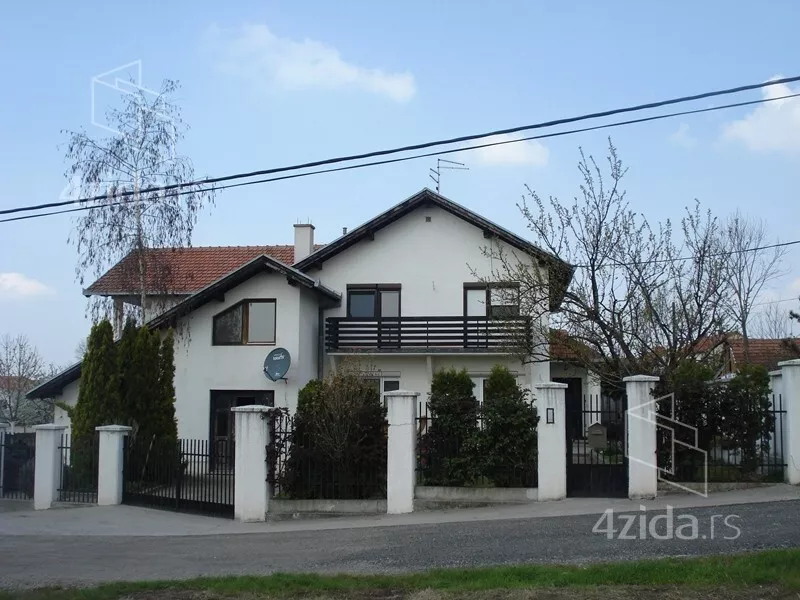 Kuća | 4zida