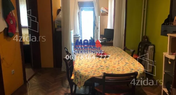 Četvoroiposoban stan | 4zida