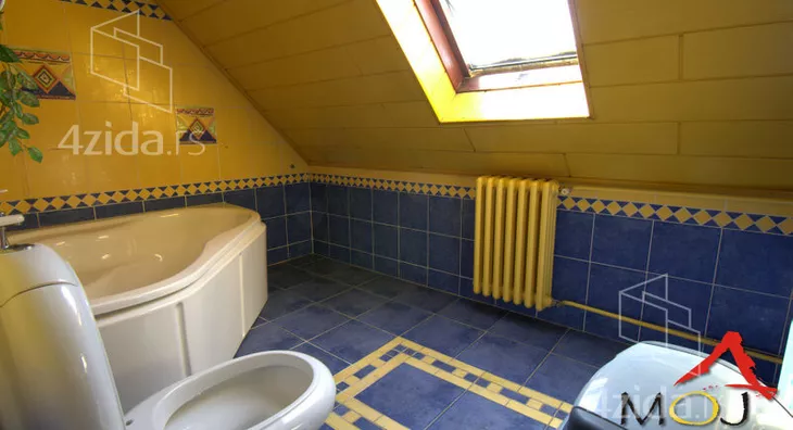 Petosoban stan | 4zida