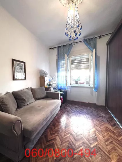 Mutapova | 4zida.rs