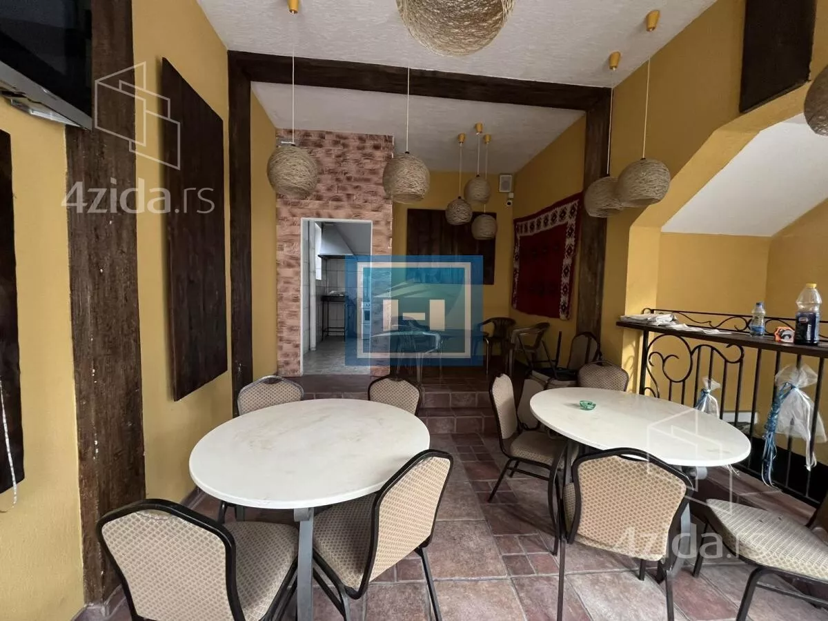 Ugostiteljski objekat | 4zida