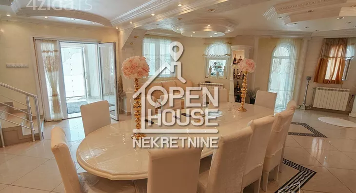 3-etažna kuća | 4zida