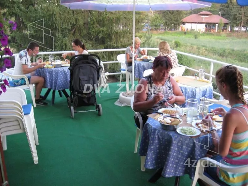 Ugostiteljski objekat | 4zida