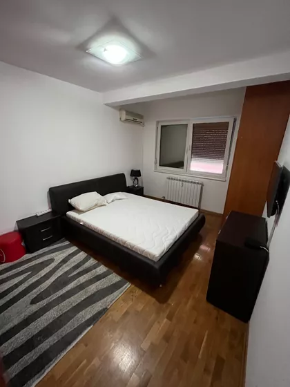 Jovanička | 4zida.rs