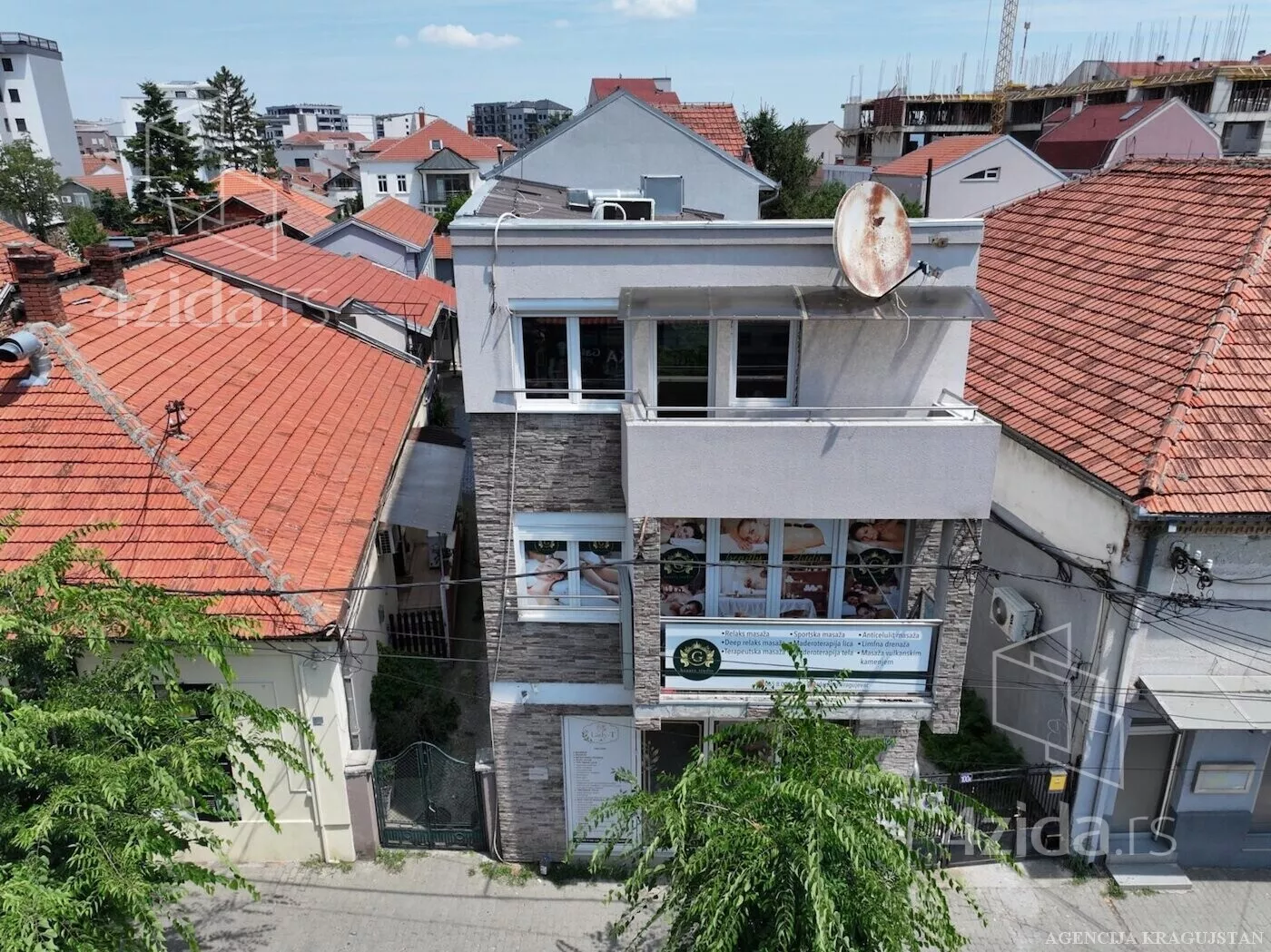Poslovni prostor | 4zida