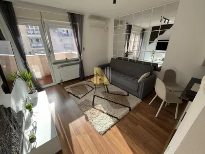 Nova Detelinara | 4zida.rs