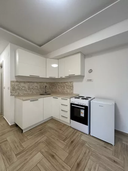 Stevana Dubajića 53 | 4zida.rs
