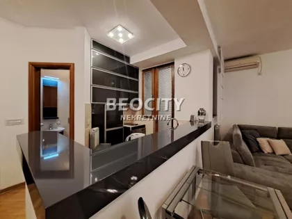 Hram Svetog Save | 4zida.rs