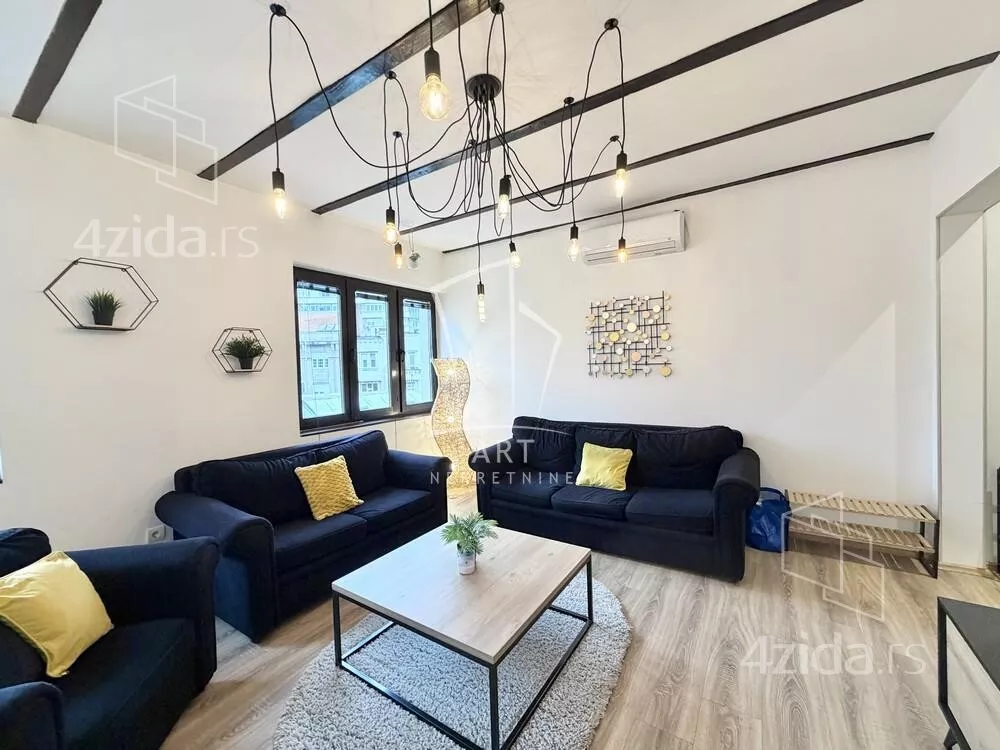 Petoiposoban stan | 4zida