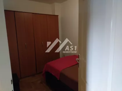 Cara Dušana | 4zida.rs