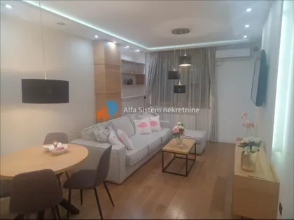 Južni Bulevar | 4zida.rs