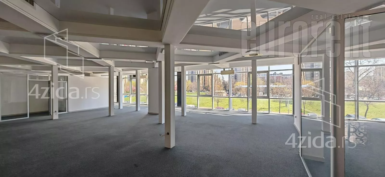 Poslovni prostor | 4zida