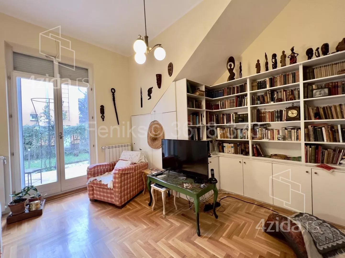 Četvoroiposoban stan | 4zida