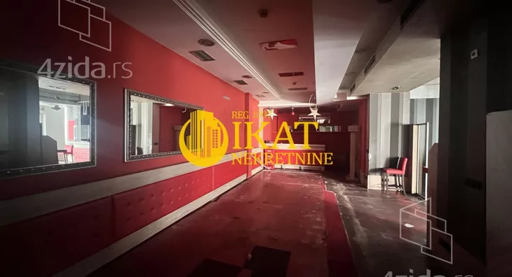 Poslovni prostor | 4zida