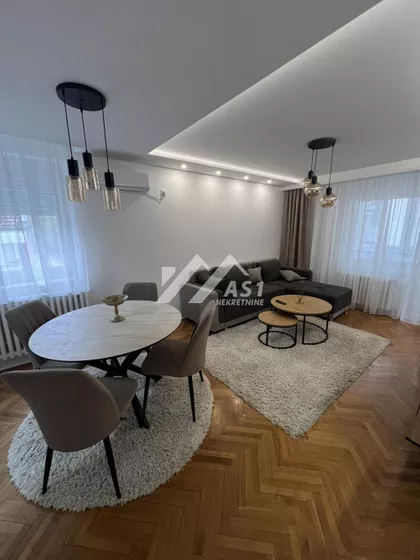 Toplice Milana | 4zida.rs