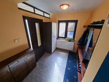 Mali Bajmok | 4zida.rs