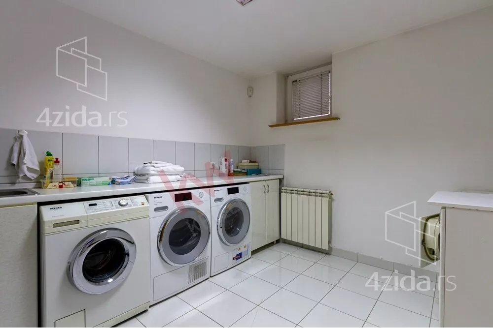 4-etažna kuća | 4zida