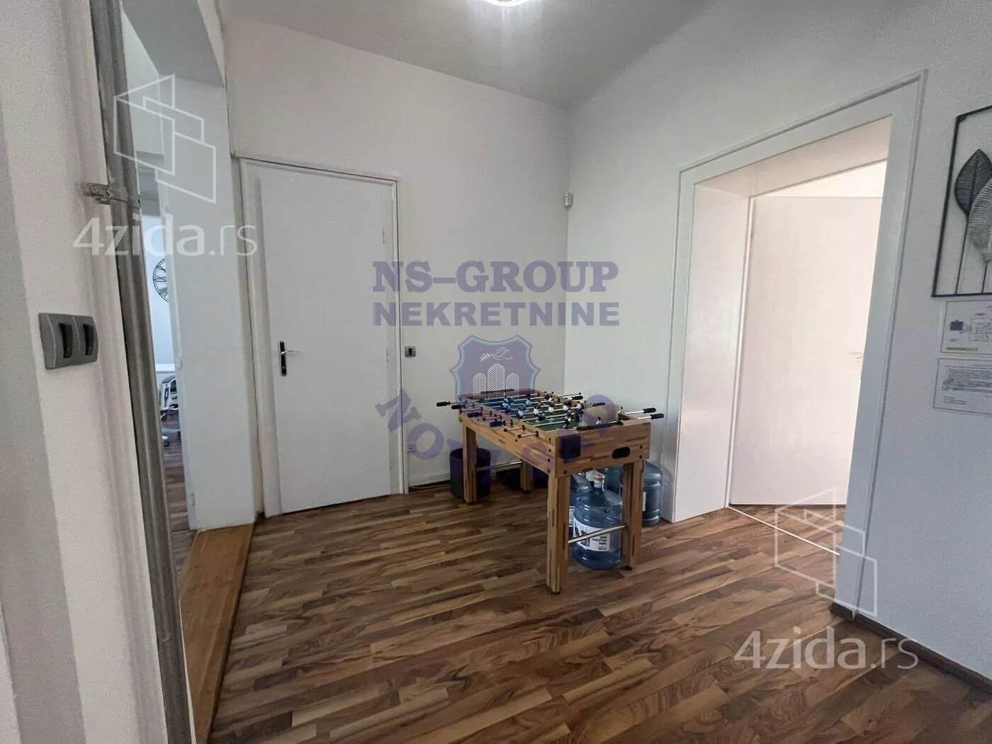 Troiposoban stan | 4zida