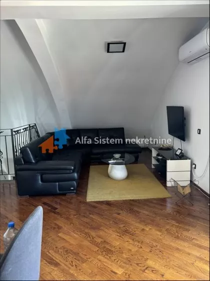 Lekino Brdo | 4zida.rs