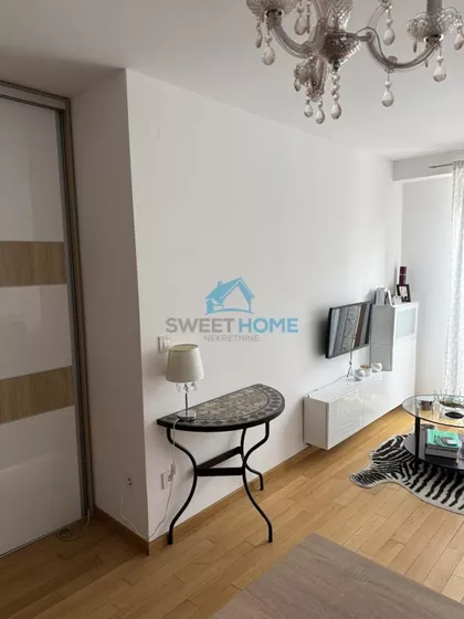 Rucovićeva | 4zida.rs