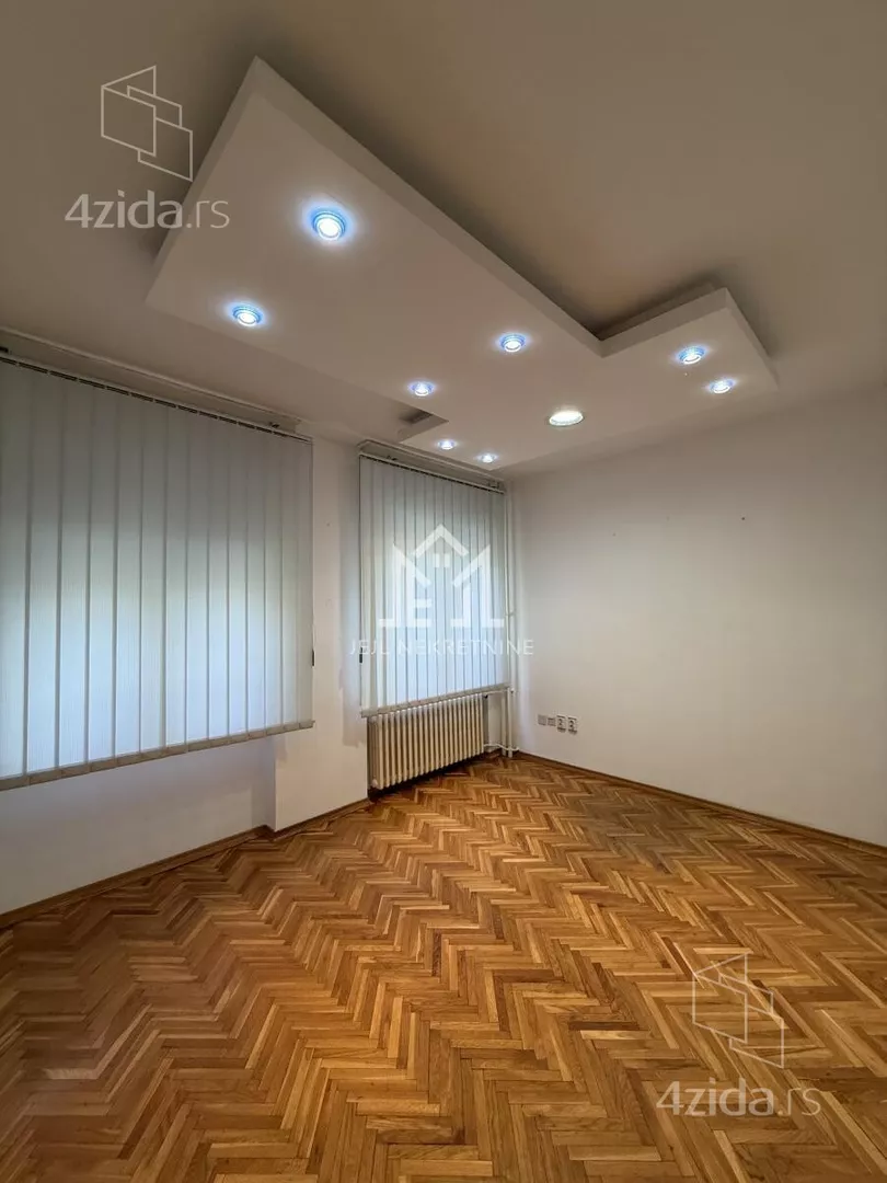 Fotografija stana 17 od 25