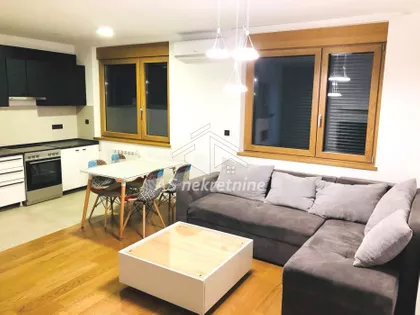 Južni Bulevar | 4zida.rs