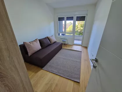 Gradske lokacije | 4zida.rs