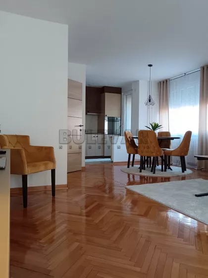 Bulevar Nemanjića | 4zida.rs