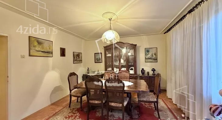 3-etažna kuća | 4zida