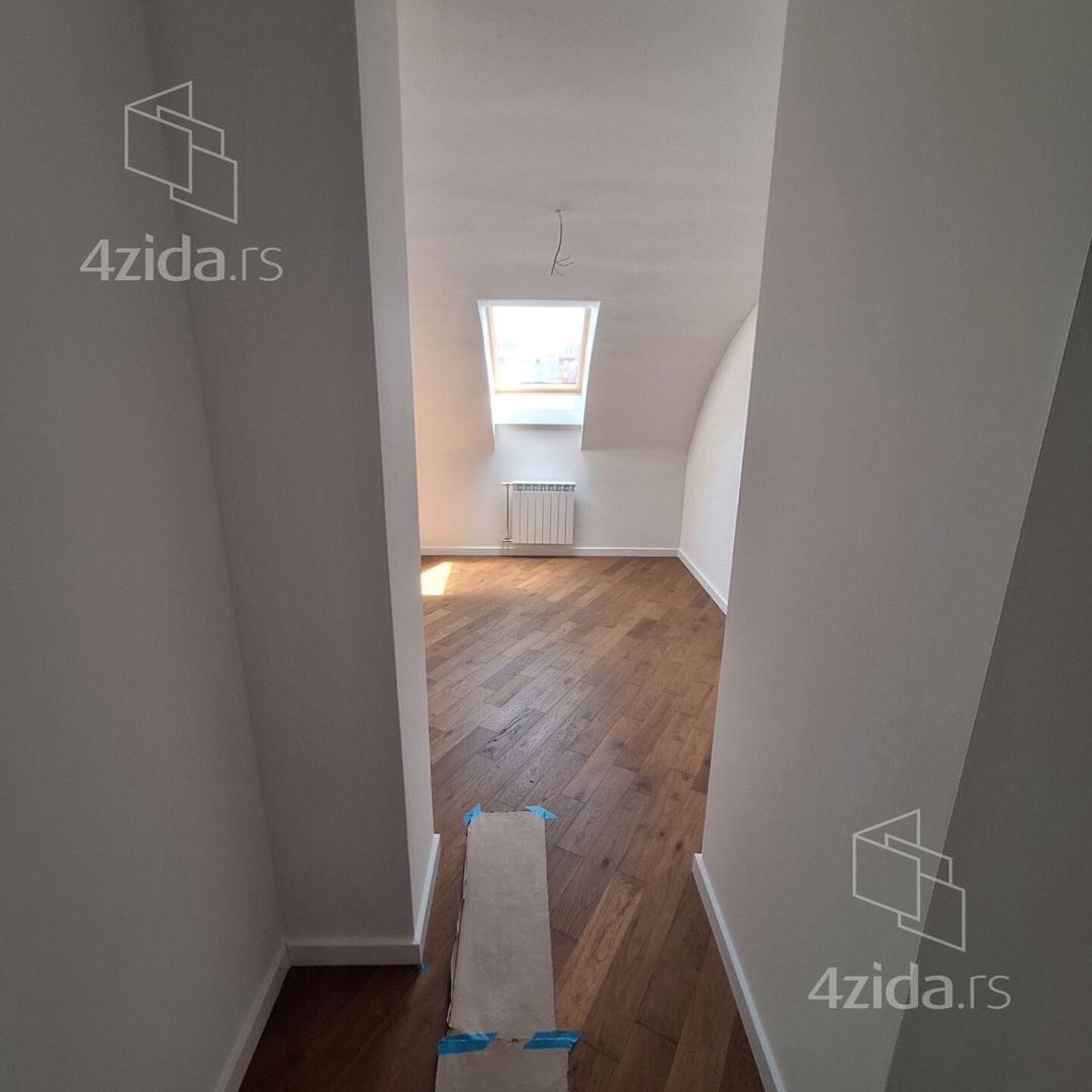 Apartment in Novi Sad - More