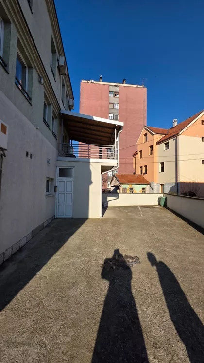 Mirka Obradovića 1 | 4zida.rs