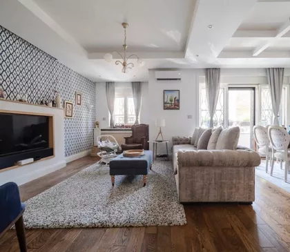 Južni Bulevar | 4zida.rs