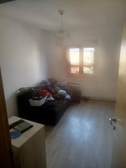 Cara Lazara | 4zida.rs