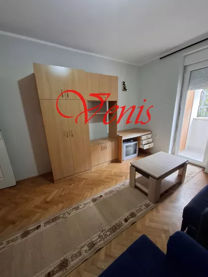 Ćirpanova | 4zida.rs