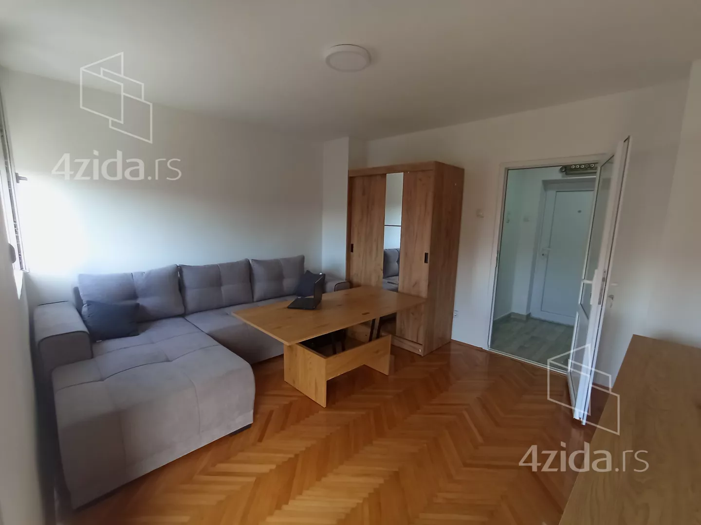 Garsonjera | 4zida