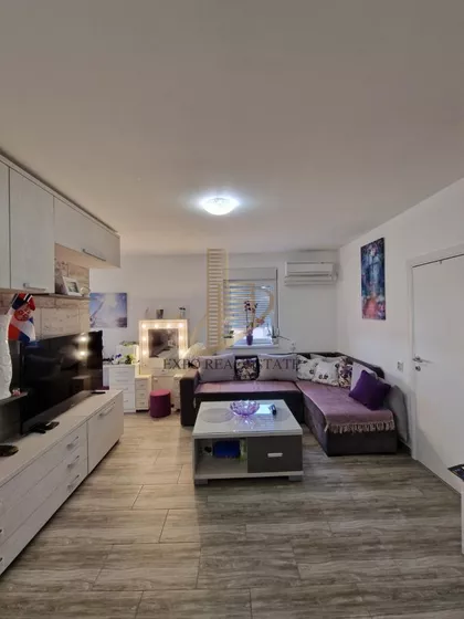 Bulevar Revolucije | 4zida.rs