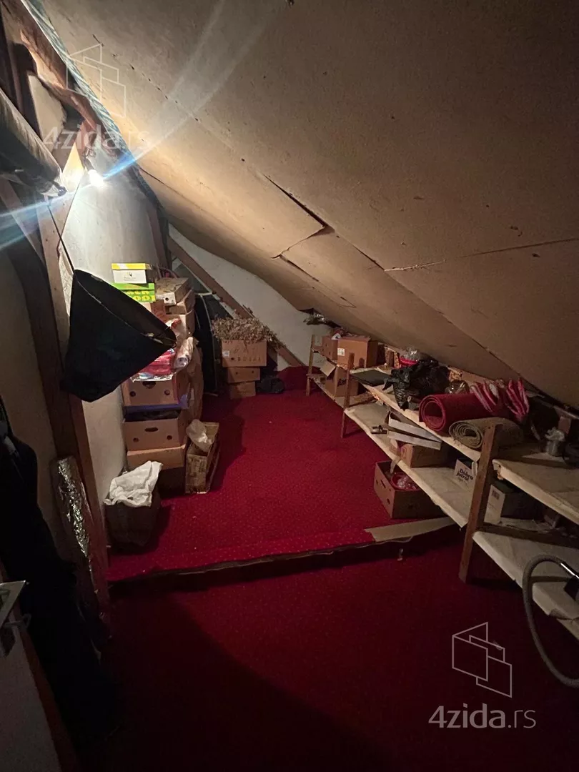 3-etažna kuća | 4zida