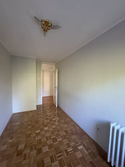 Bate Brkića | 4zida.rs