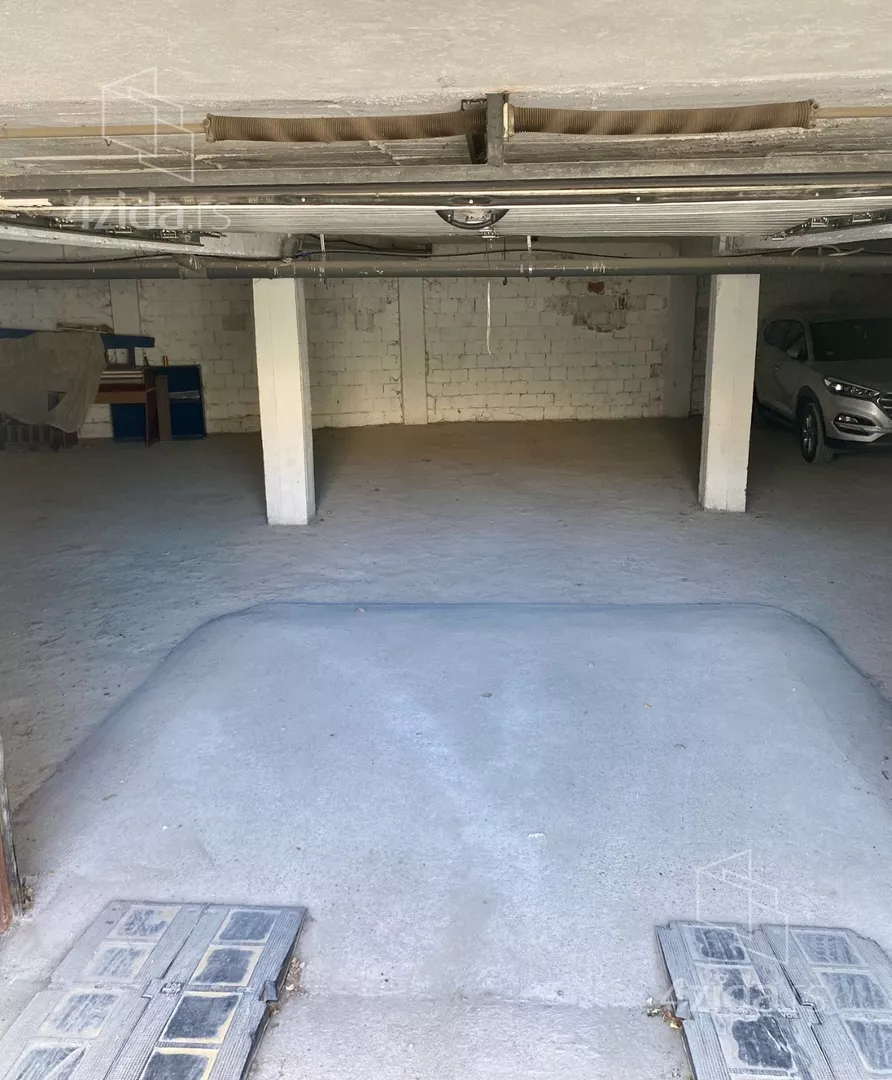 Parking | 4zida