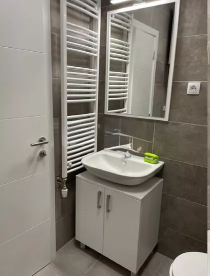 Crveni Krst Vračar | 4zida.rs